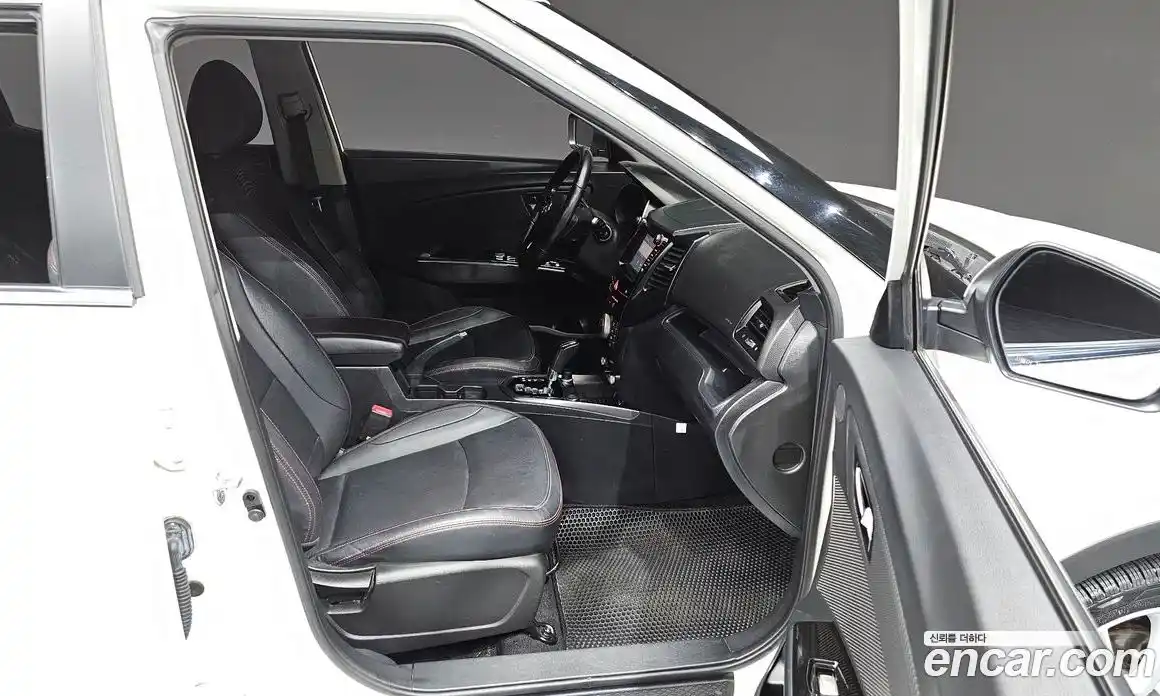 SsangYong TIBOLI 2016 1.6 Автомат в Москве № 29218, фото 5