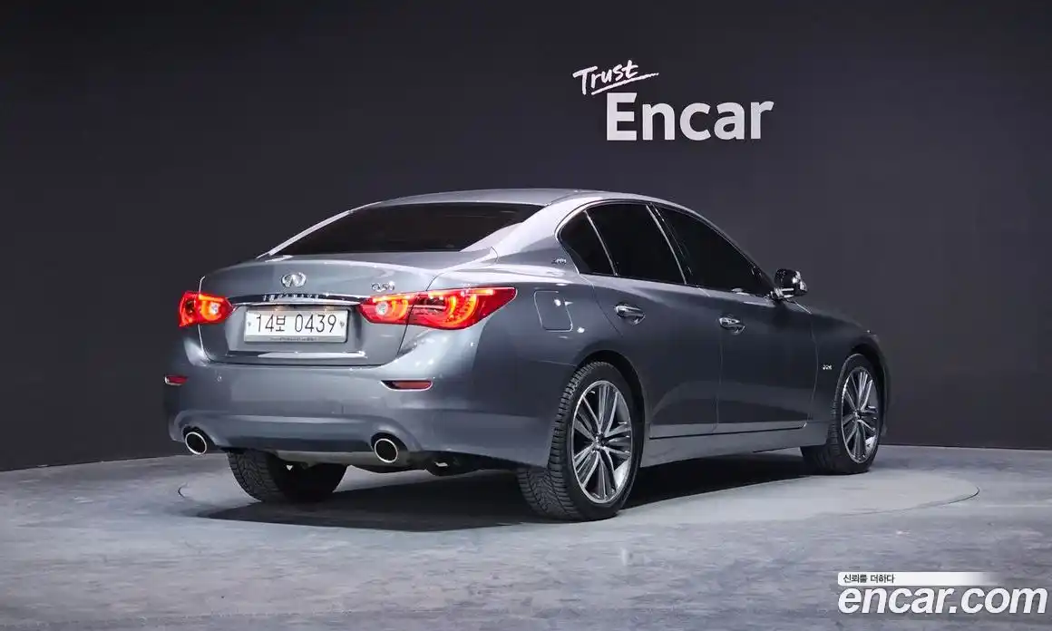 Infiniti Q50 2016 2.1 Автомат в Москве № 295727, фото 16