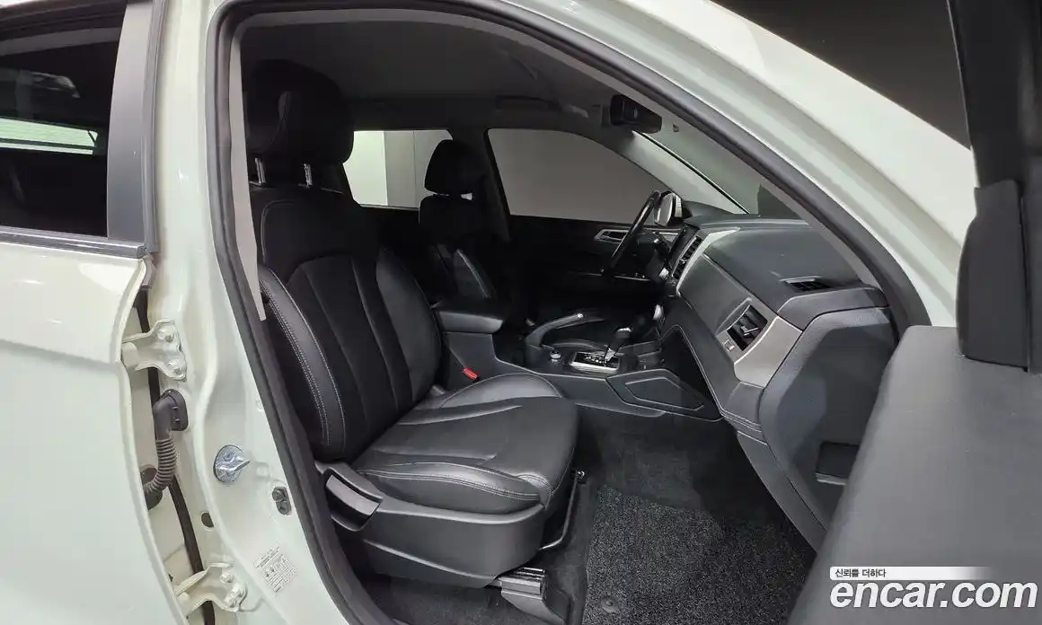 SsangYong Rexton 2018 2.2 Автомат в Москве № 29988, фото 14