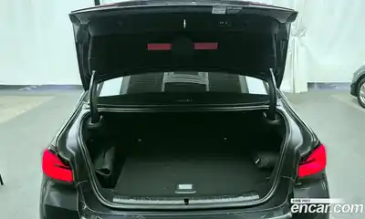 BMW 5-Series 2023 2.0 Автомат в Москве № 302425, миниатюра 9