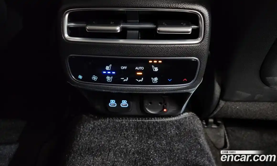 Genesis GV70 2026 2.5 Автомат в Москве № 308543, фото 17