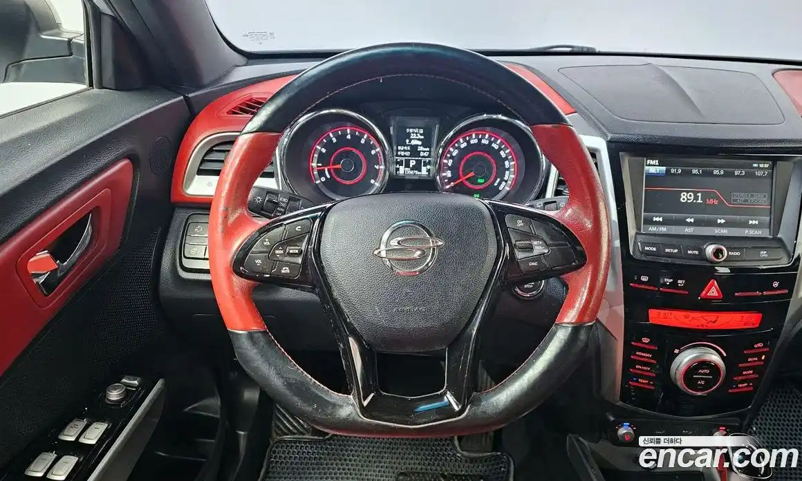 SsangYong TIBOLI 2016 1.6 Автомат в Москве № 30980, фото 14