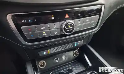 SsangYong Rexton 2018 2.2 Автомат в Москве № 32033, миниатюра 11