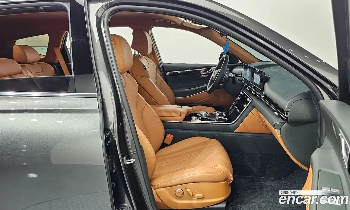 Genesis GV80 2025 2.5 Автомат в Москве № 339394, фото 17