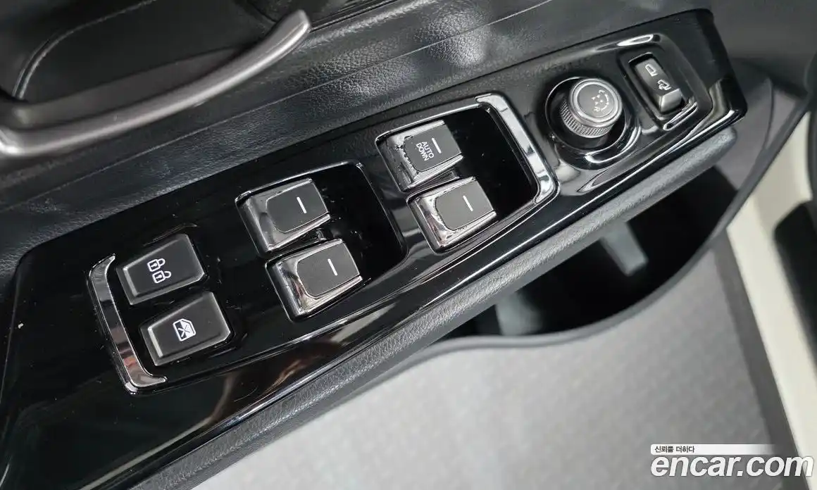 SsangYong Korando 2019 1.6 Автомат в Москве № 34345, фото 3