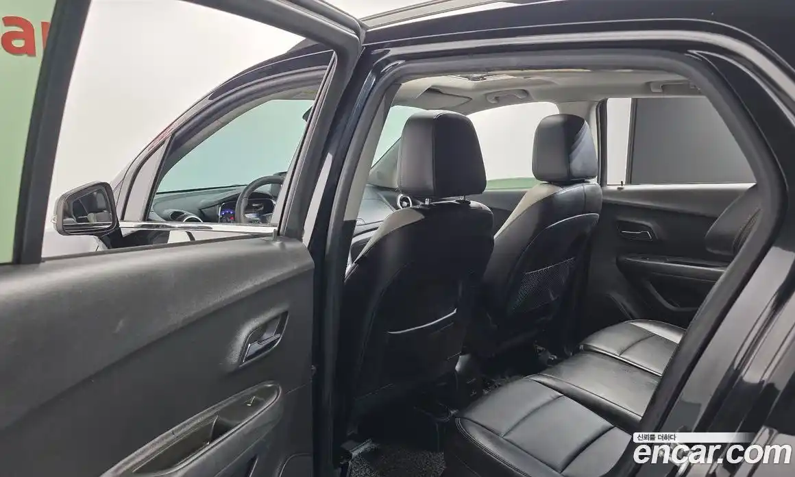 Chevrolet Trax 2016 1.4 Автомат в Москве № 36806, фото 13