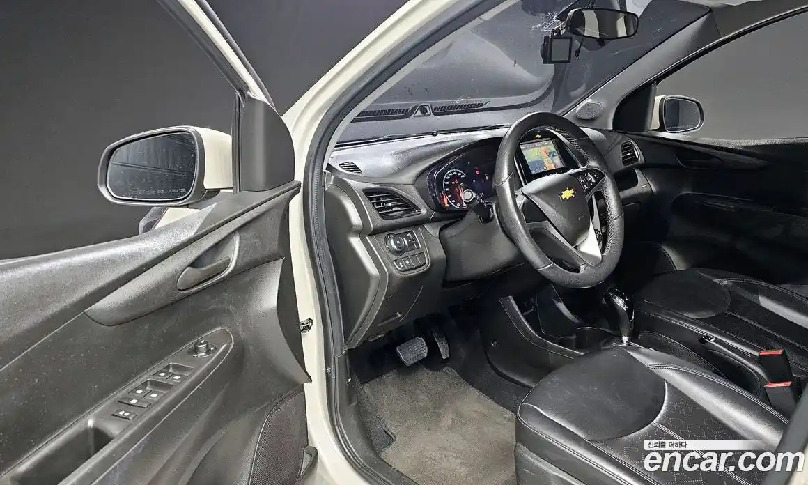 Chevrolet Spark 2017 1.0 Автомат в Москве № 38645, фото 18