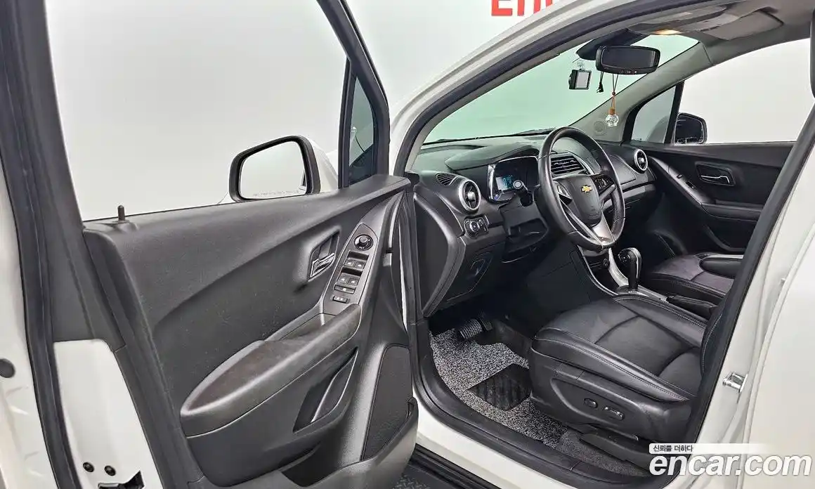 Chevrolet Trax 2016 1.6 Автомат в Москве № 38956, фото 3