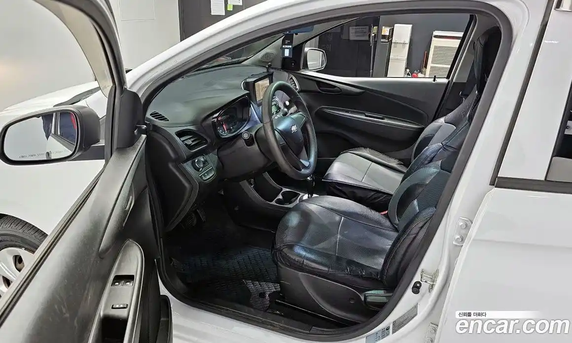 Chevrolet Spark 2017 1.0 Автомат в Москве № 39049, фото 18