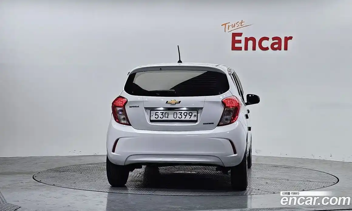 Chevrolet Spark 2017 1.0 Автомат в Москве № 39049, фото 6