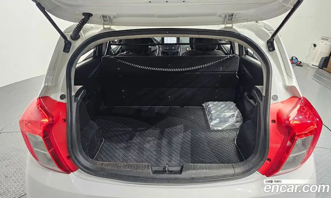 Chevrolet Spark 2017 1.0 Автомат в Москве № 39049, фото 9