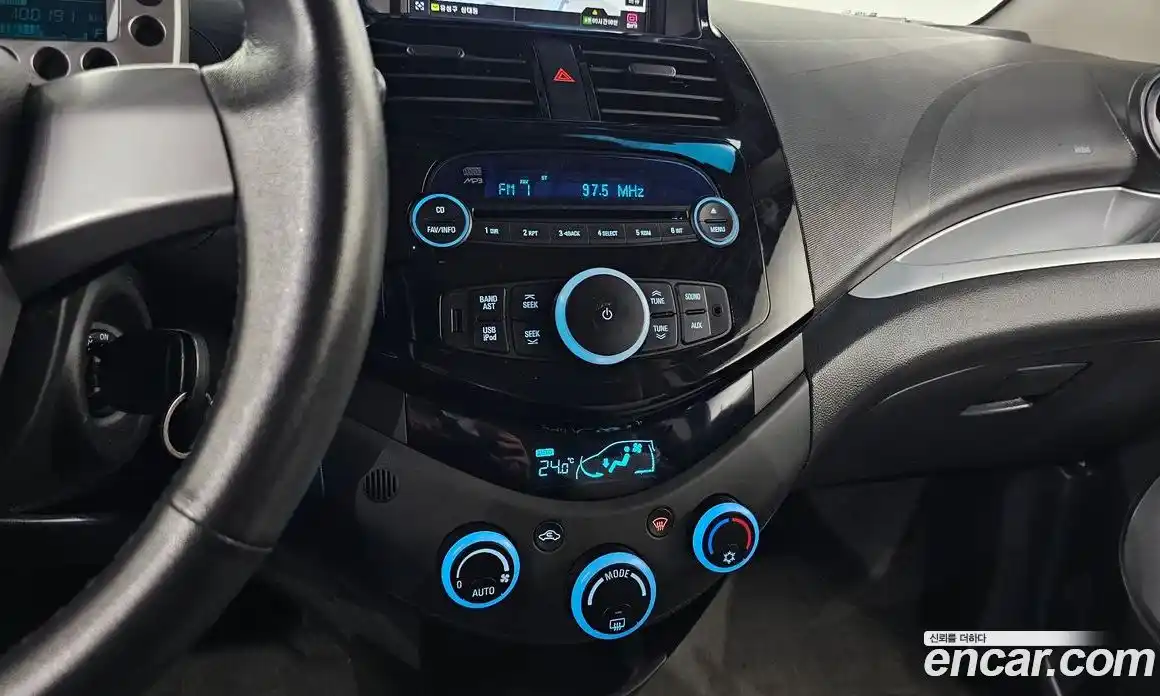 Chevrolet Spark 2012 1.0 Автомат в Москве № 40100, фото 16