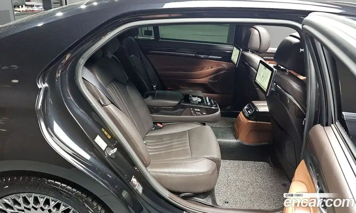 Genesis G90 2020 3.8 Автомат в Москве № 57241, фото 12