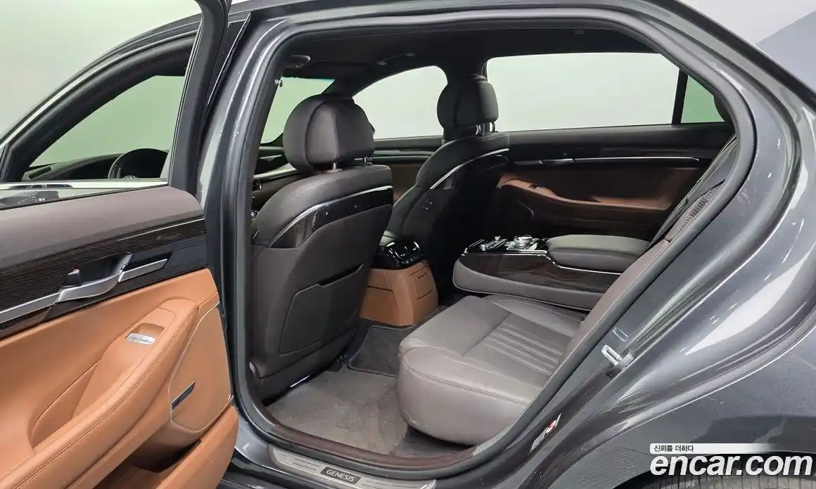 Genesis G90 2020 3.8 Автомат в Москве № 81171, фото 13