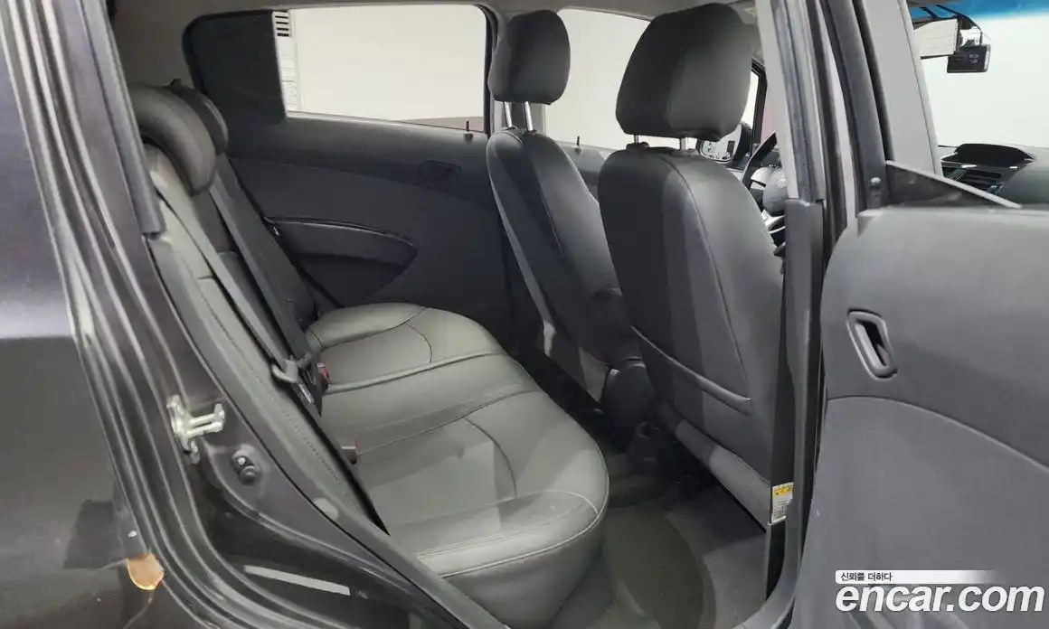 Chevrolet Spark 2014 1.0 Автомат в Москве № 84182, фото 13