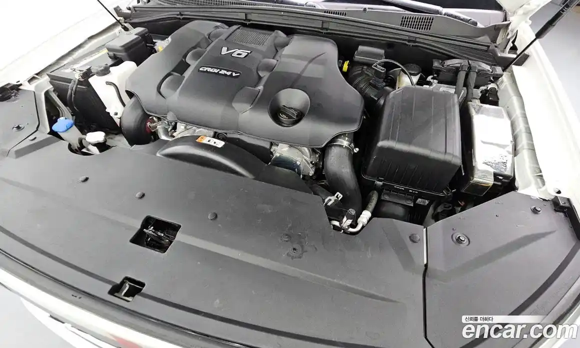 Kia Mohave 2023 3.0 Автомат в Москве № 92635, фото 5