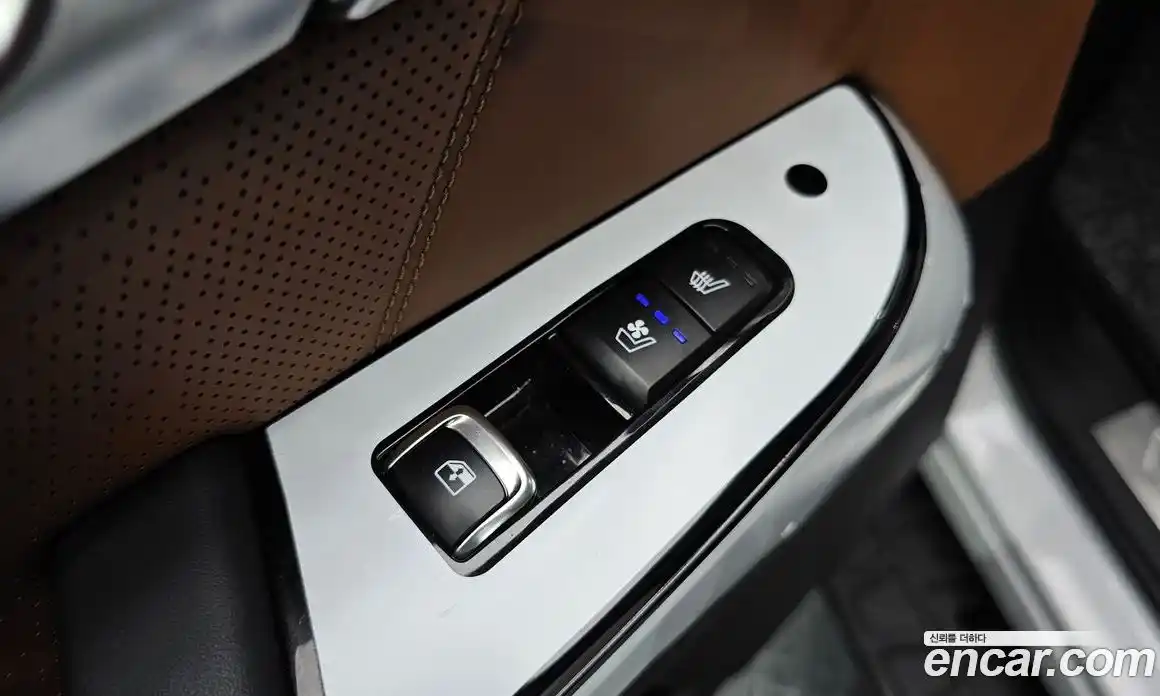 Kia Mohave 2023 3.0 Автомат в Москве № 92635, фото 6