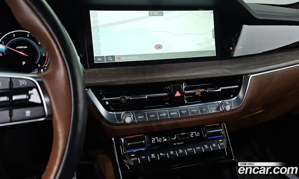 Kia Mohave 2023 3.0 Автомат в Москве № 92635, фото 8