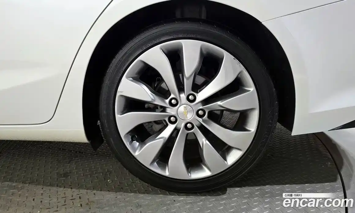 Chevrolet Malibu 2017 2.0 Автомат в Москве № 103356, фото 19