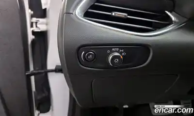 Chevrolet Malibu 2017 2.0 Автомат в Москве № 103356, миниатюра 2