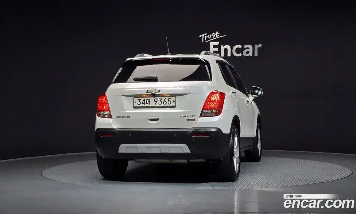 Chevrolet Trax 2014 1.4 Автомат в Москве № 103427, фото 13