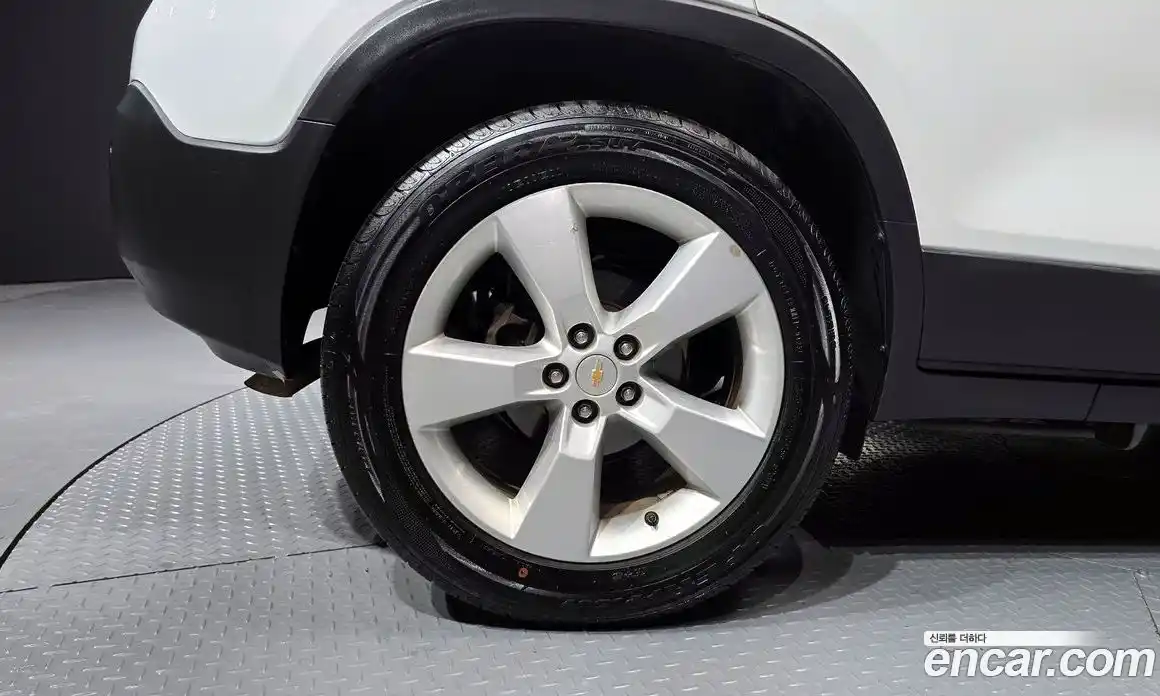 Chevrolet Trax 2014 1.4 Автомат в Москве № 103427, фото 17