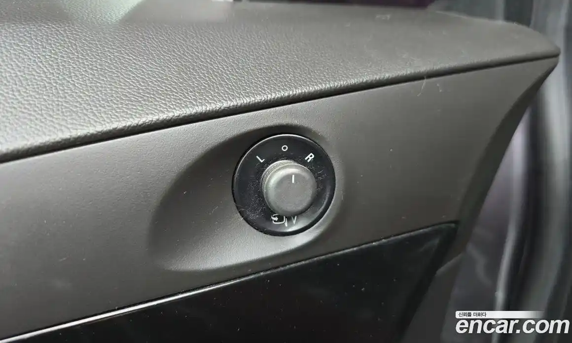 Chevrolet Orlando 2012 2.0 Автомат в Москве № 103947, фото 13