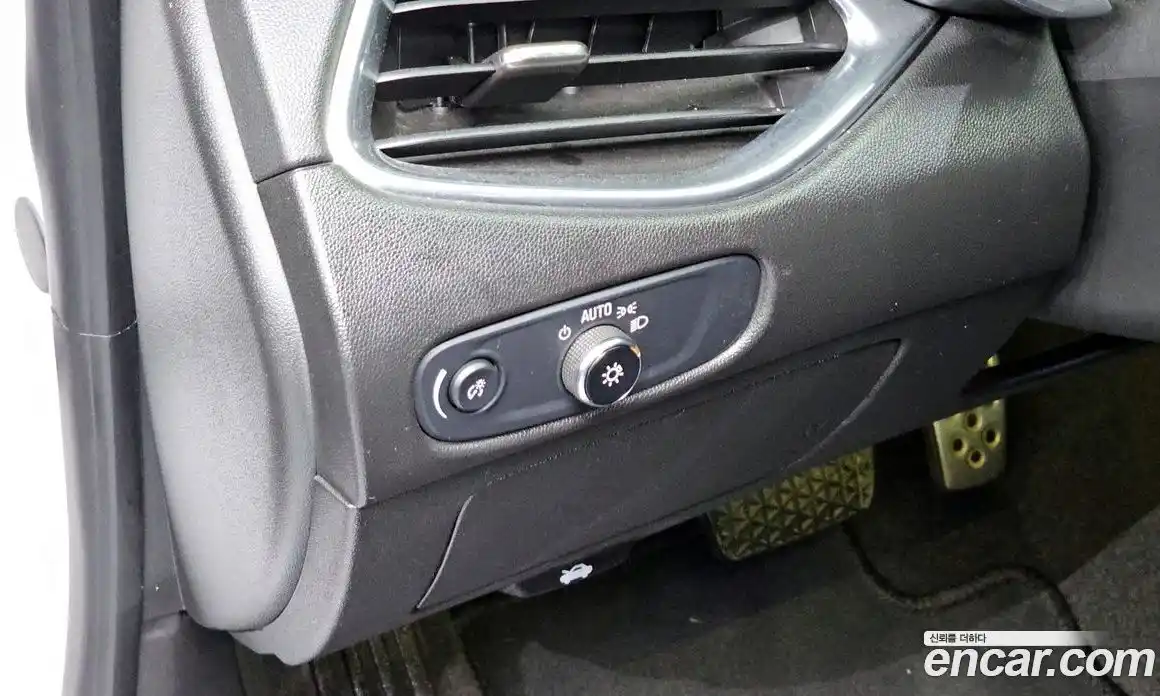 Chevrolet Malibu 2017 1.5 Автомат в Москве № 104383, фото 11