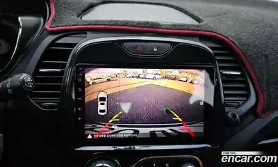 Renault QM3 2015 1.5 Автомат в Москве № 106128, миниатюра 2