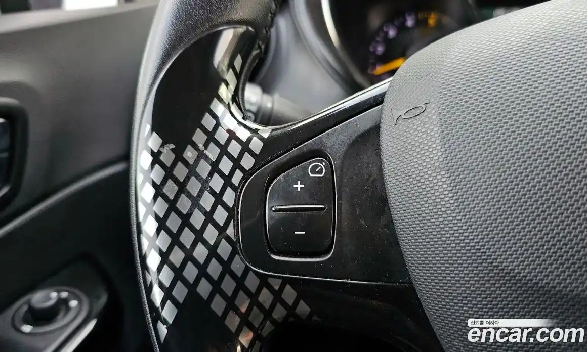 Renault QM3 2015 1.5 Автомат в Москве № 106128, фото 6