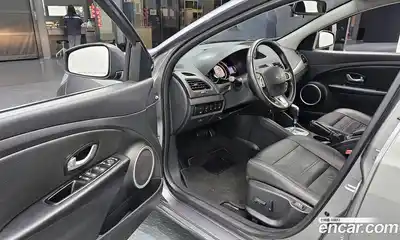 Renault SM3 2018 0.1 Автомат в Москве № 106879, миниатюра 3
