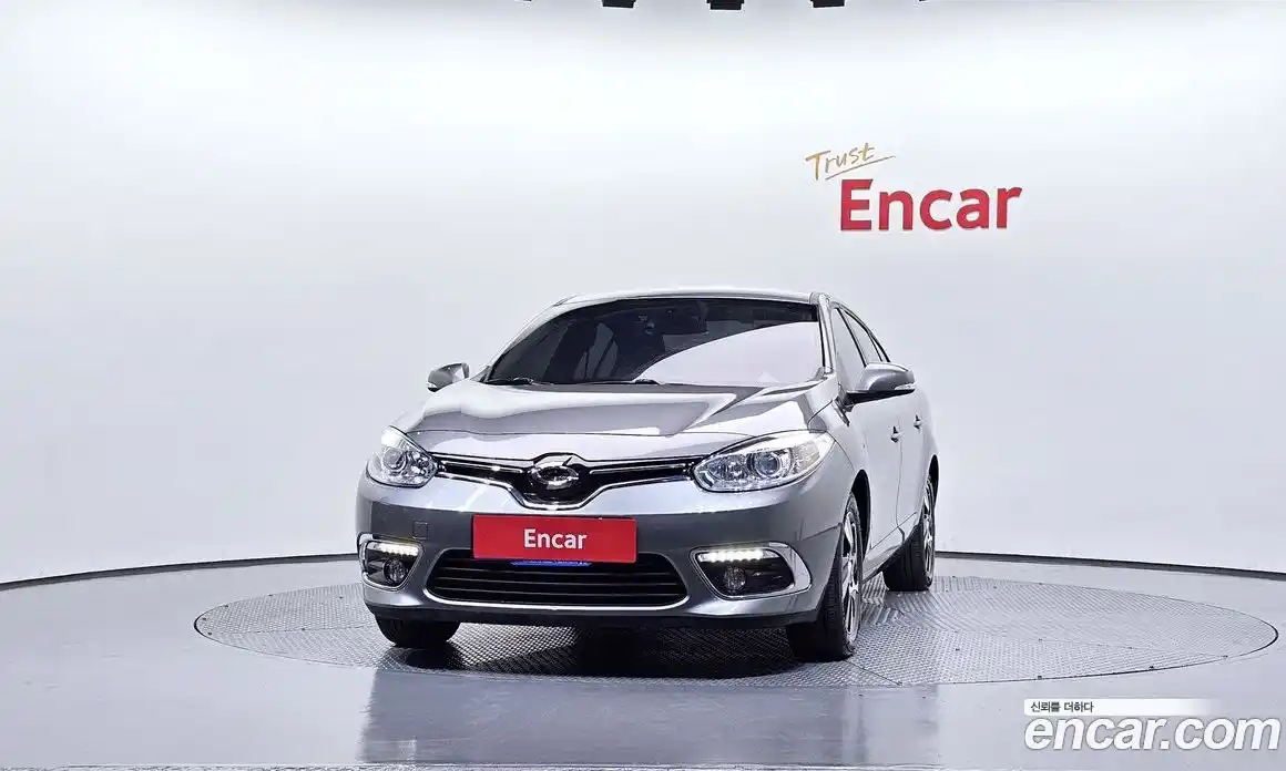 Renault SM3 2018 0.1 Автомат в Москве № 106879, фото 4