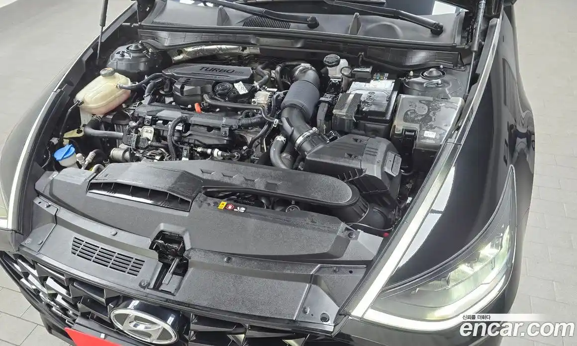 Hyundai Sonata 2022 1.6 Автомат в Москве № 109521, фото 18