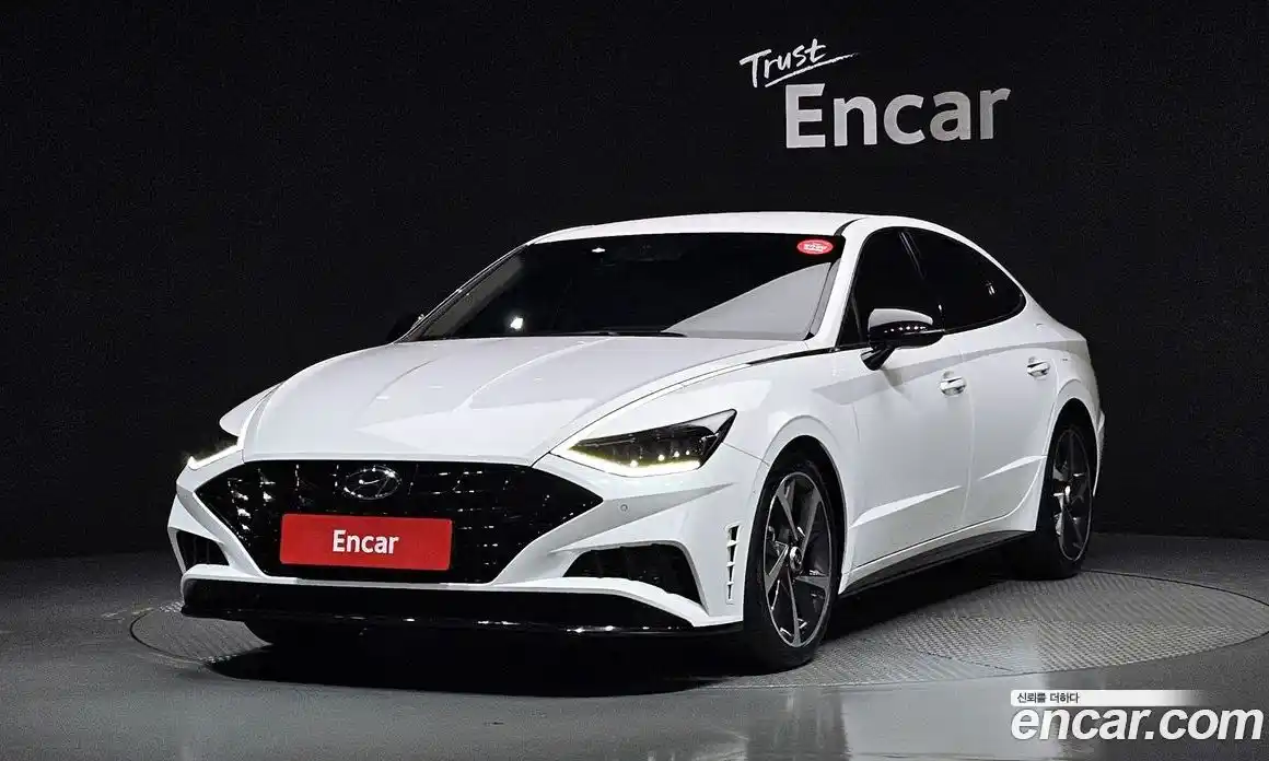 Hyundai Sonata 2022 1.6 Автомат в Москве № 111203, фото 18