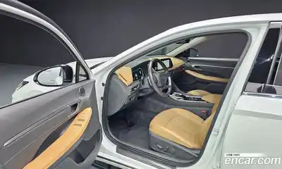 Hyundai Sonata 2022 1.6 Автомат в Москве № 111203, миниатюра 5