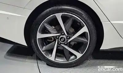 Hyundai Sonata 2022 1.6 Автомат в Москве № 111203, миниатюра 8