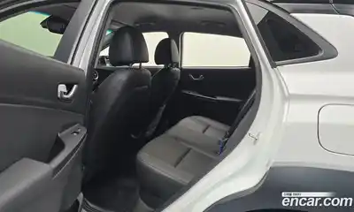 Hyundai Kona 2021 1.6 Автомат в Москве № 111458, миниатюра 11