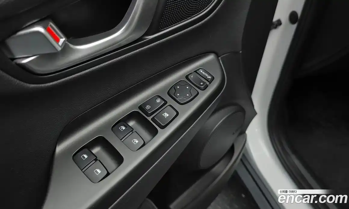 Hyundai Kona 2021 1.6 Автомат в Москве № 111458, фото 18