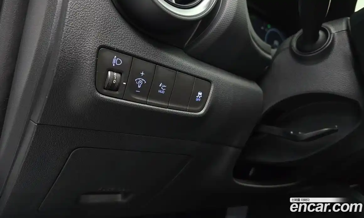 Hyundai Kona 2021 1.6 Автомат в Москве № 111458, фото 3