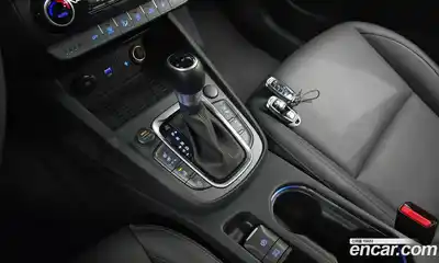 Hyundai Kona 2021 1.6 Автомат в Москве № 111458, миниатюра 6