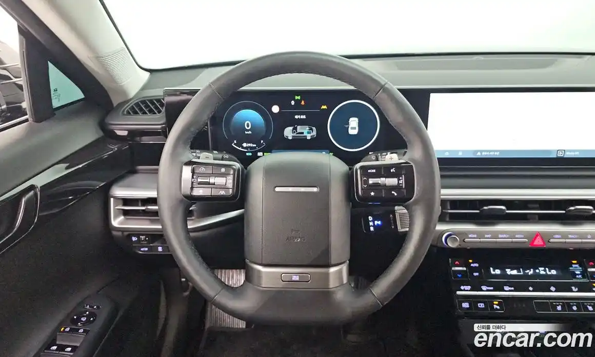 Hyundai Grandeur 2023 1.6 Автомат в Москве № 111894, фото 12