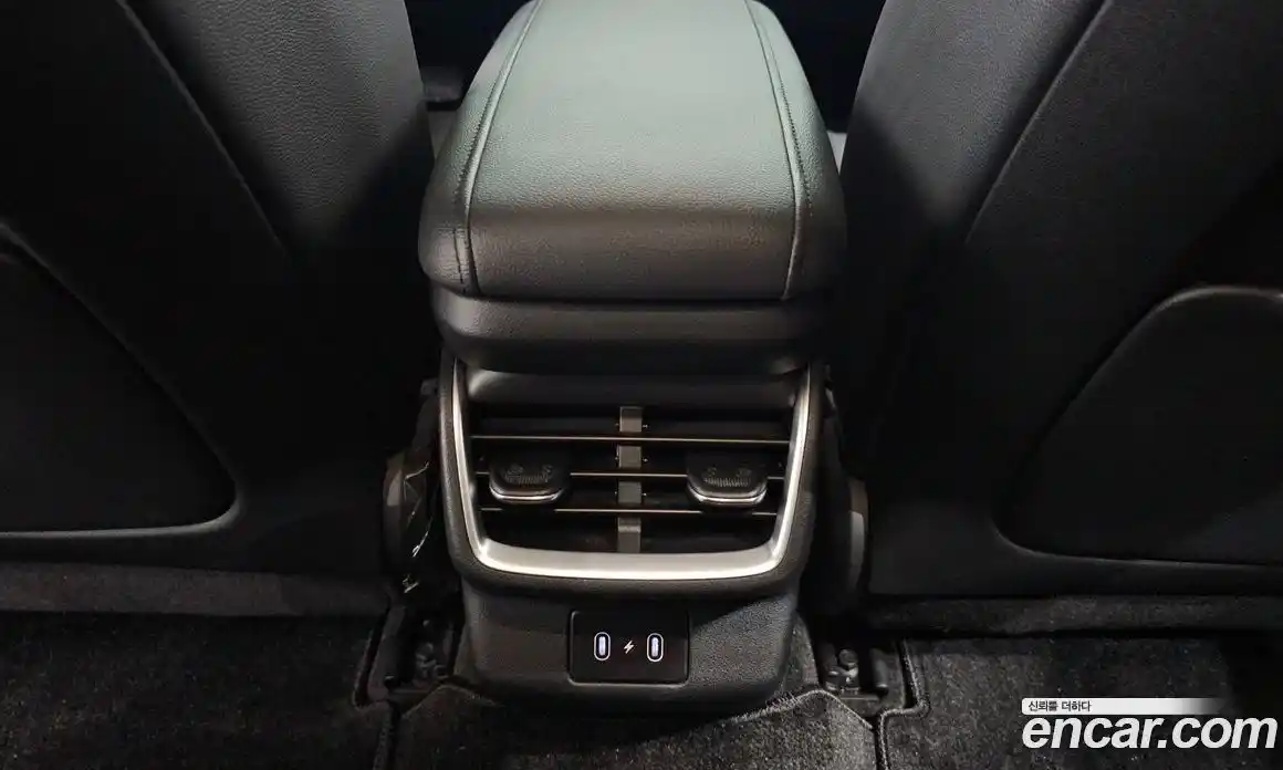 Hyundai Grandeur 2023 1.6 Автомат в Москве № 111894, фото 18