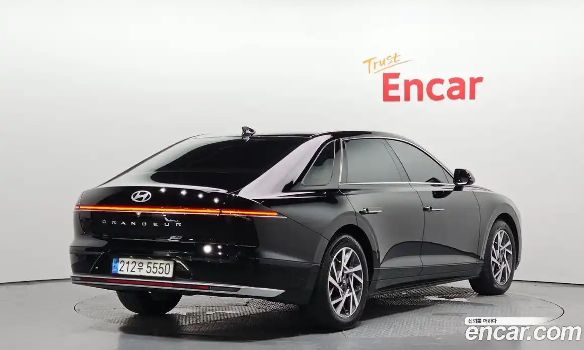 Hyundai Grandeur 2023 1.6 Автомат в Москве № 111894, фото 7