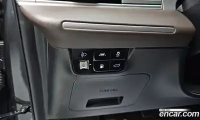 Hyundai Grandeur 2023 3.0 Автомат в Москве № 112900, миниатюра 7