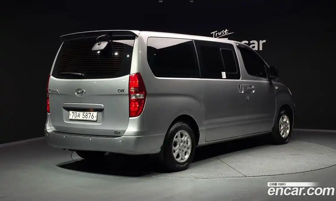 Hyundai Starex 2011 2.5 Автомат в Москве № 112966, фото 18