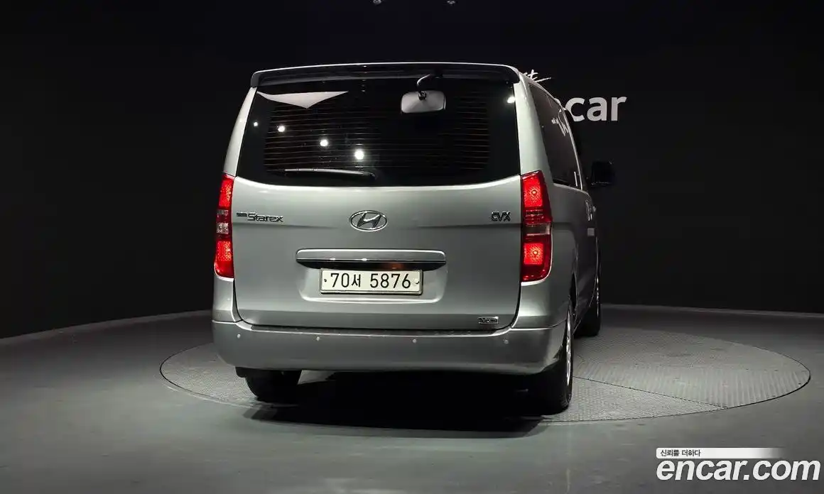 Hyundai Starex 2011 2.5 Автомат в Москве № 112966, фото 10