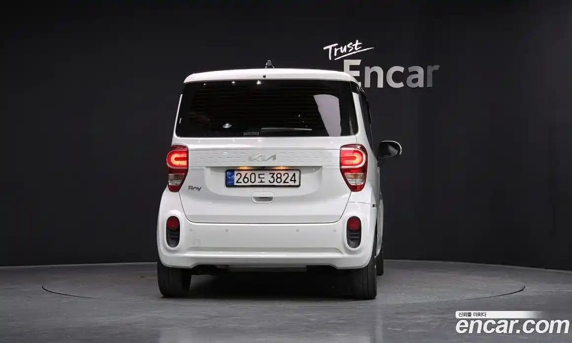 Kia Ray 2022 1.0 Автомат в Москве № 11366, фото 13