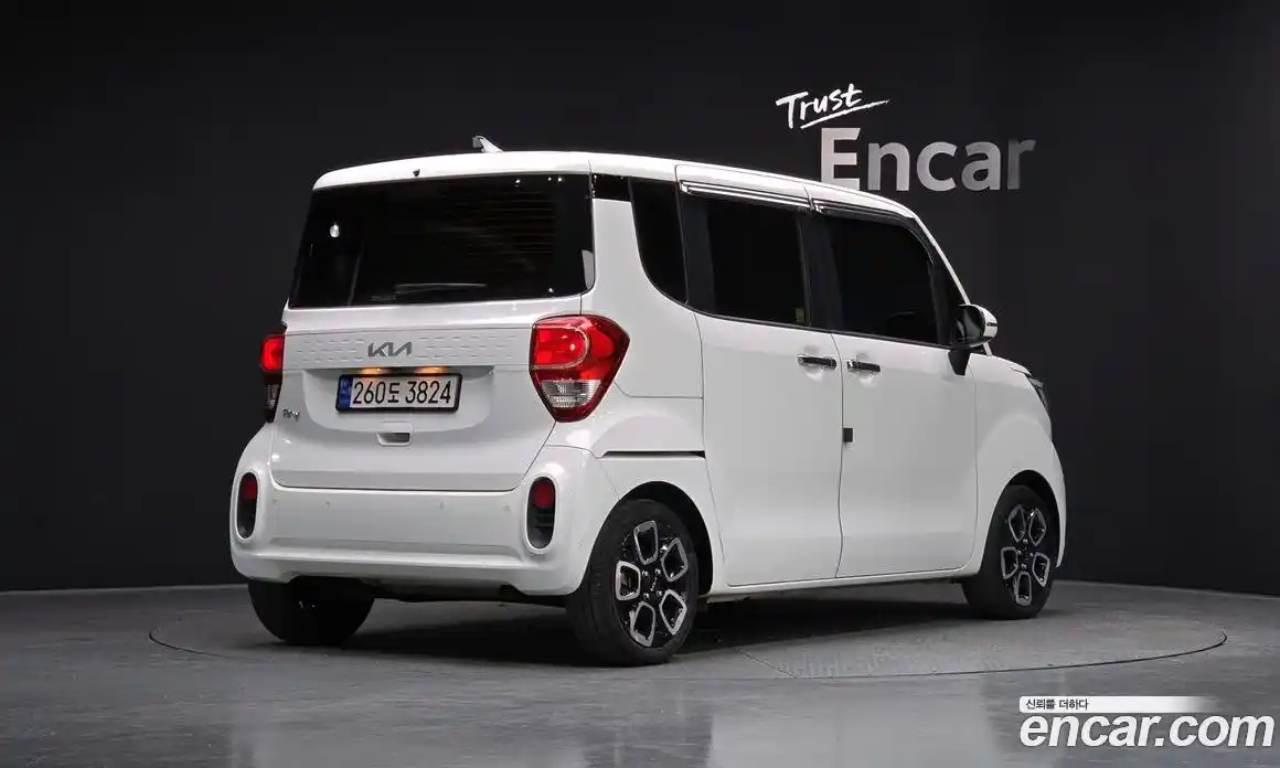 Kia Ray 2022 1.0 Автомат в Москве № 11366, фото 18