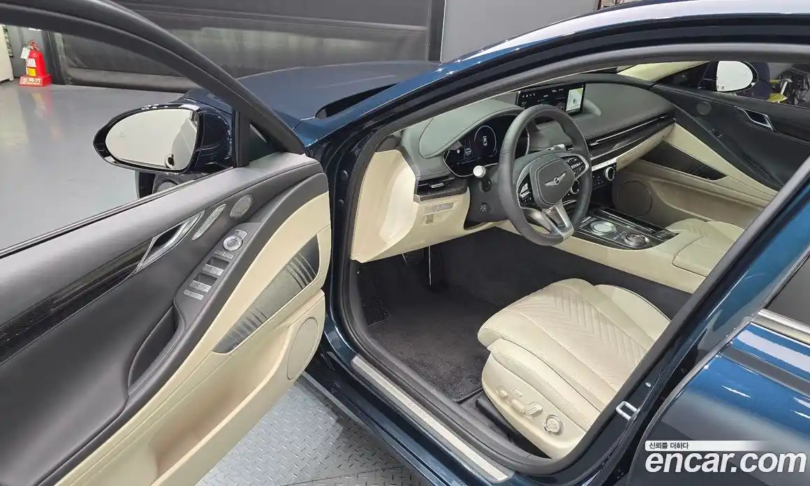 Genesis G80 2022 2.5 Автомат в Москве № 117602, фото 17