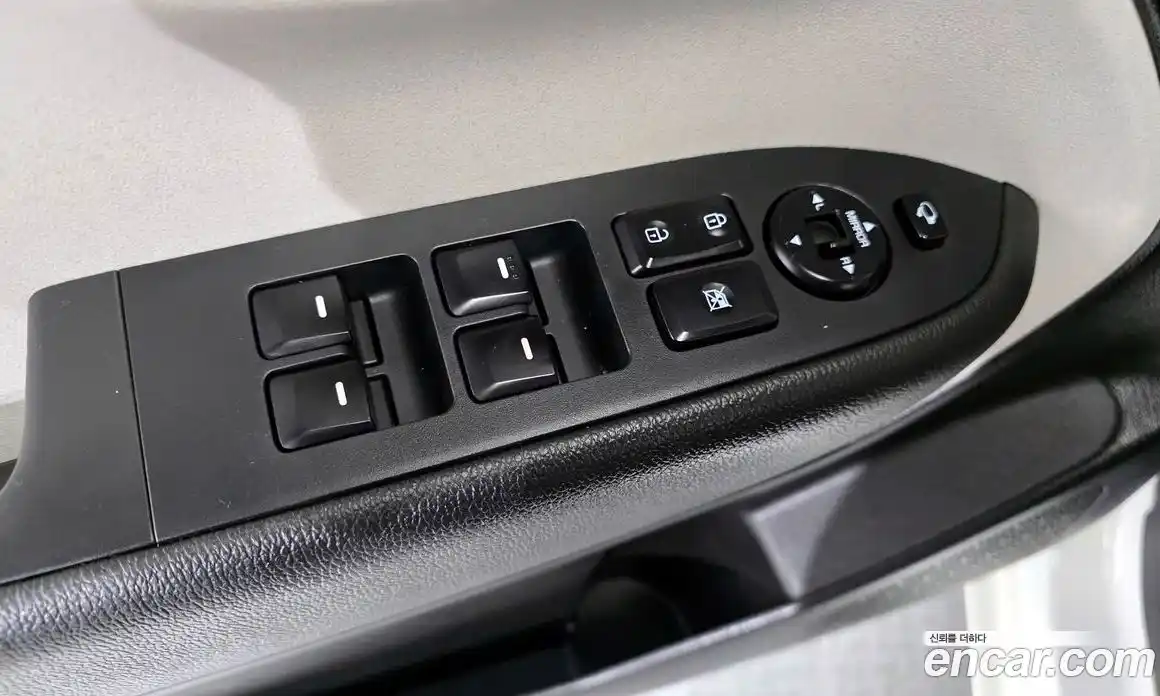 Kia Ray 2022 1.0 Автомат в Москве № 120720, фото 11